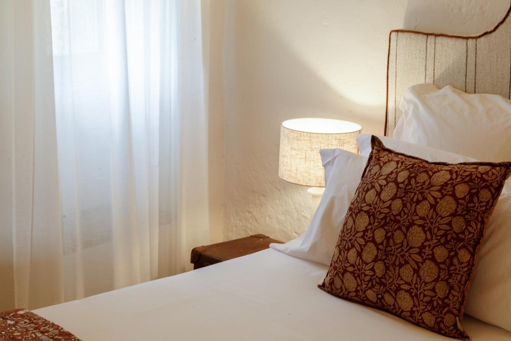 Hotel Castell De Vallgornera Peralada Eksteriør bilde