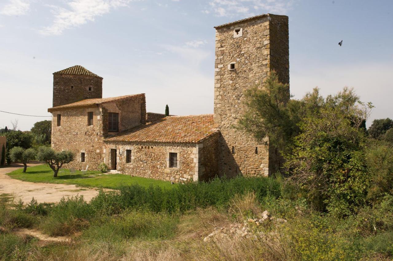 Hotel Castell De Vallgornera Peralada Eksteriør bilde
